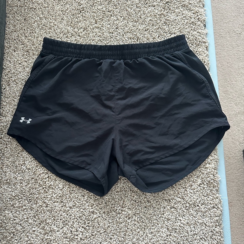 Black under Armour shorts